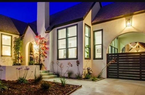 replacement windows in Carlsbad, CA